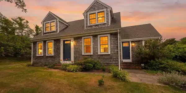 Image 3: 55-web-or-mls-9-benson-rd