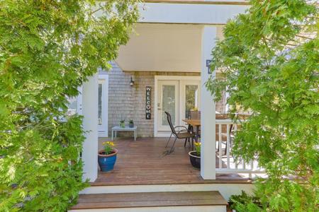 52 Harry Kemp Way UNIT 6