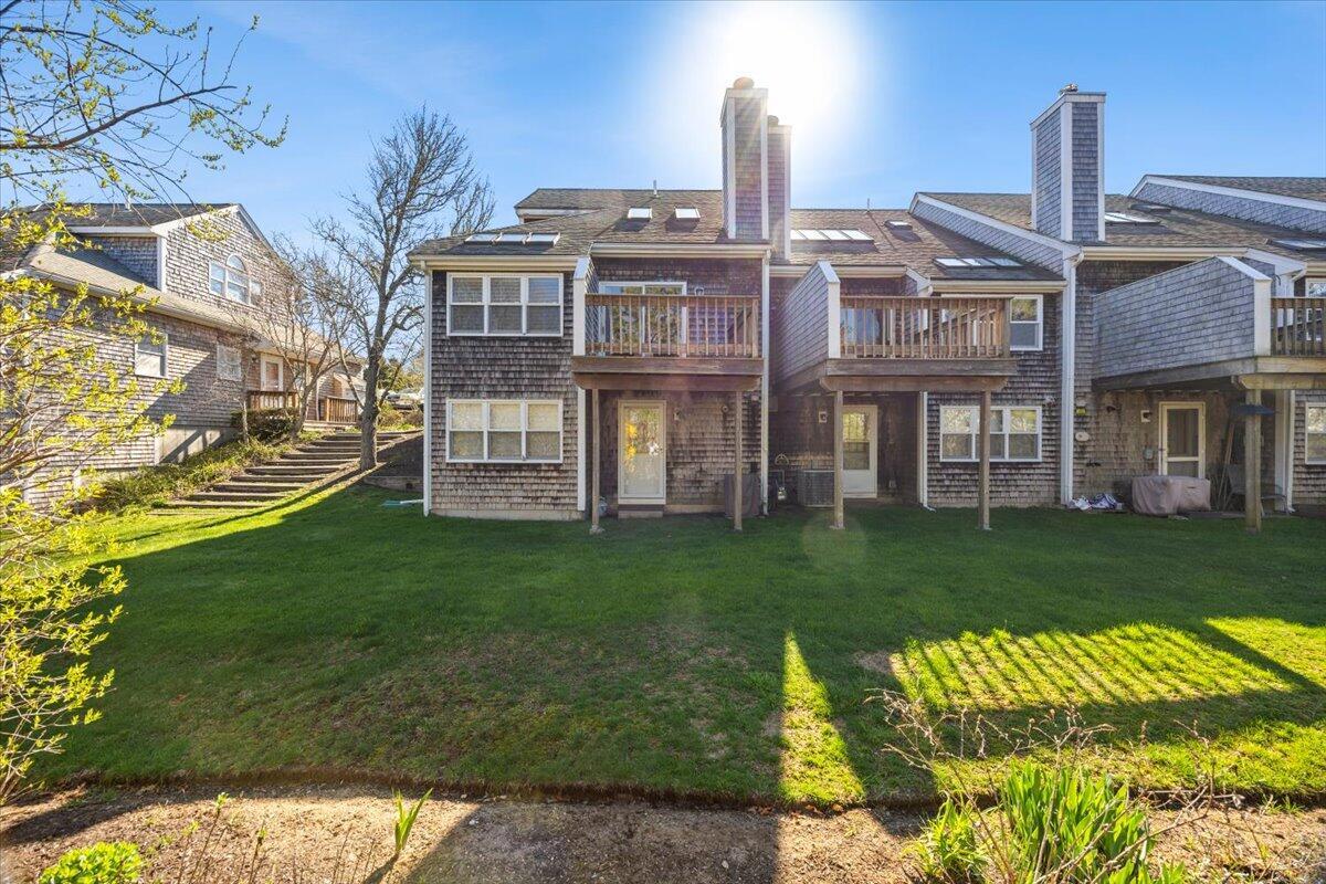 Image 4: 05-0005_Harbor Hill Dr