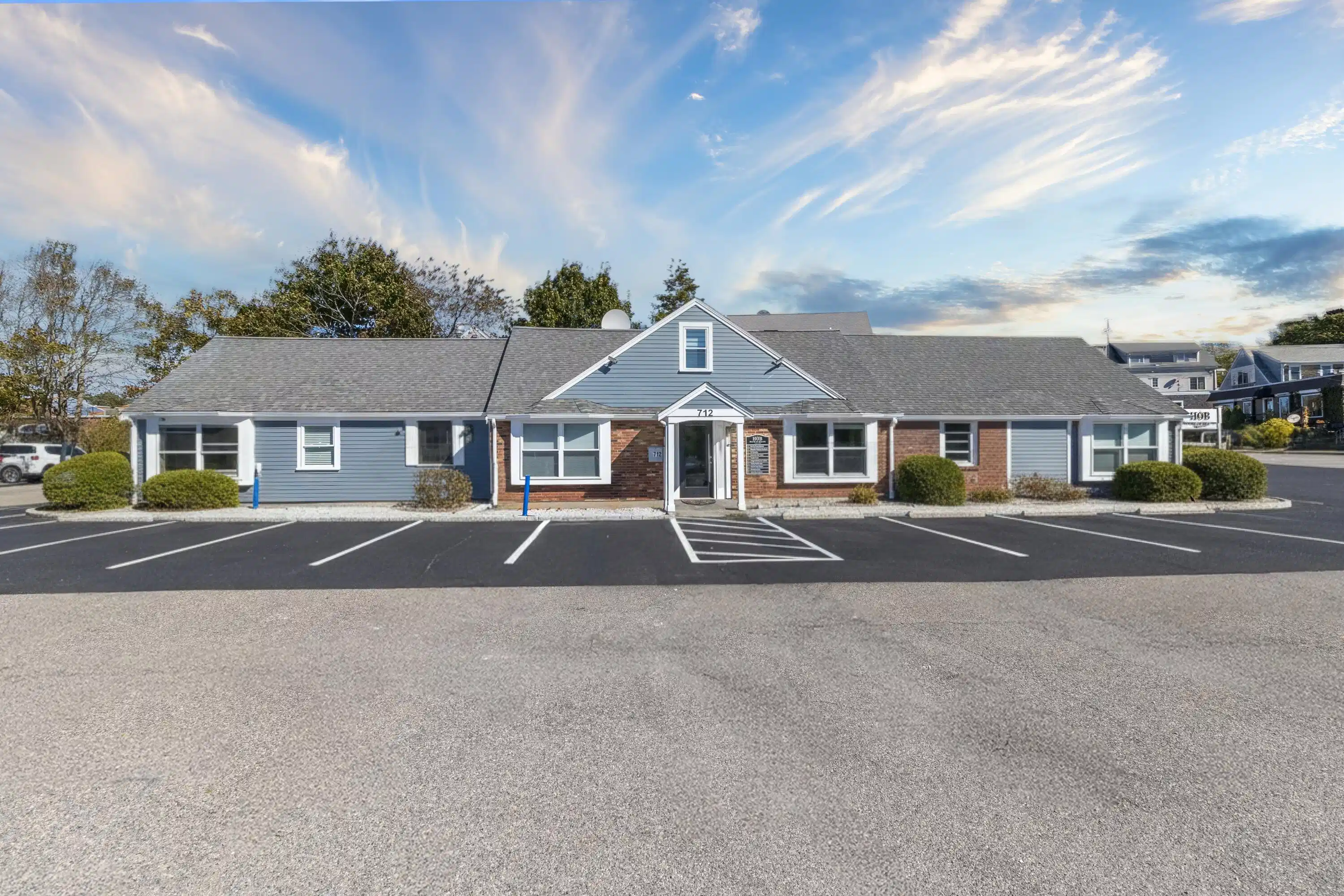 Image 1: Newly Renovated Commercial Building