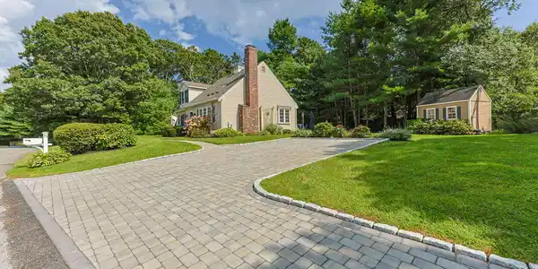 Image 4: 4-web-or-mls-75-jobys-ln