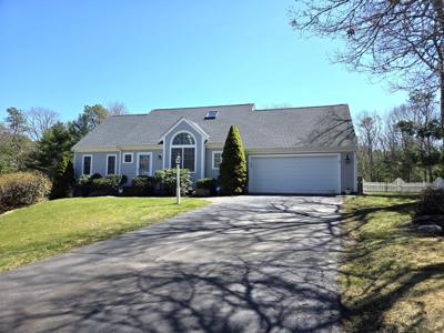 31 Falling Leaf Lane