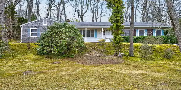 4 Nickerson Road