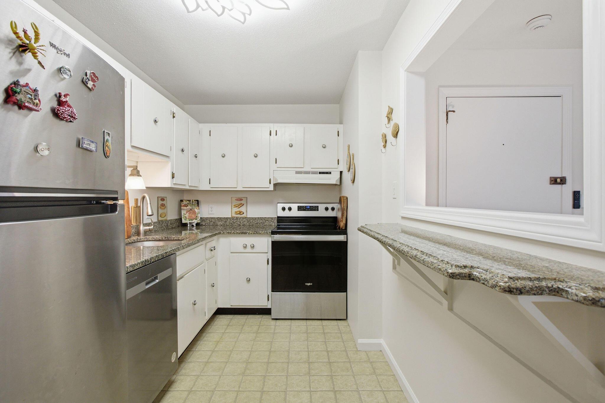 Image 4: 777MainSt-18