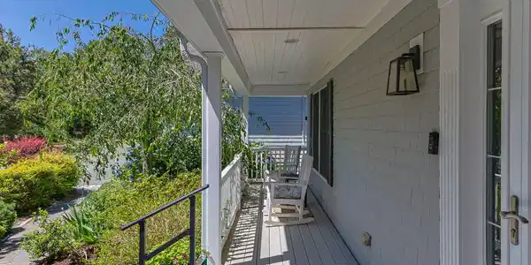 Image 3: 2-web-or-mls-35-sands-rd