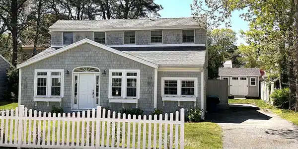37 Uncle Henrys Road