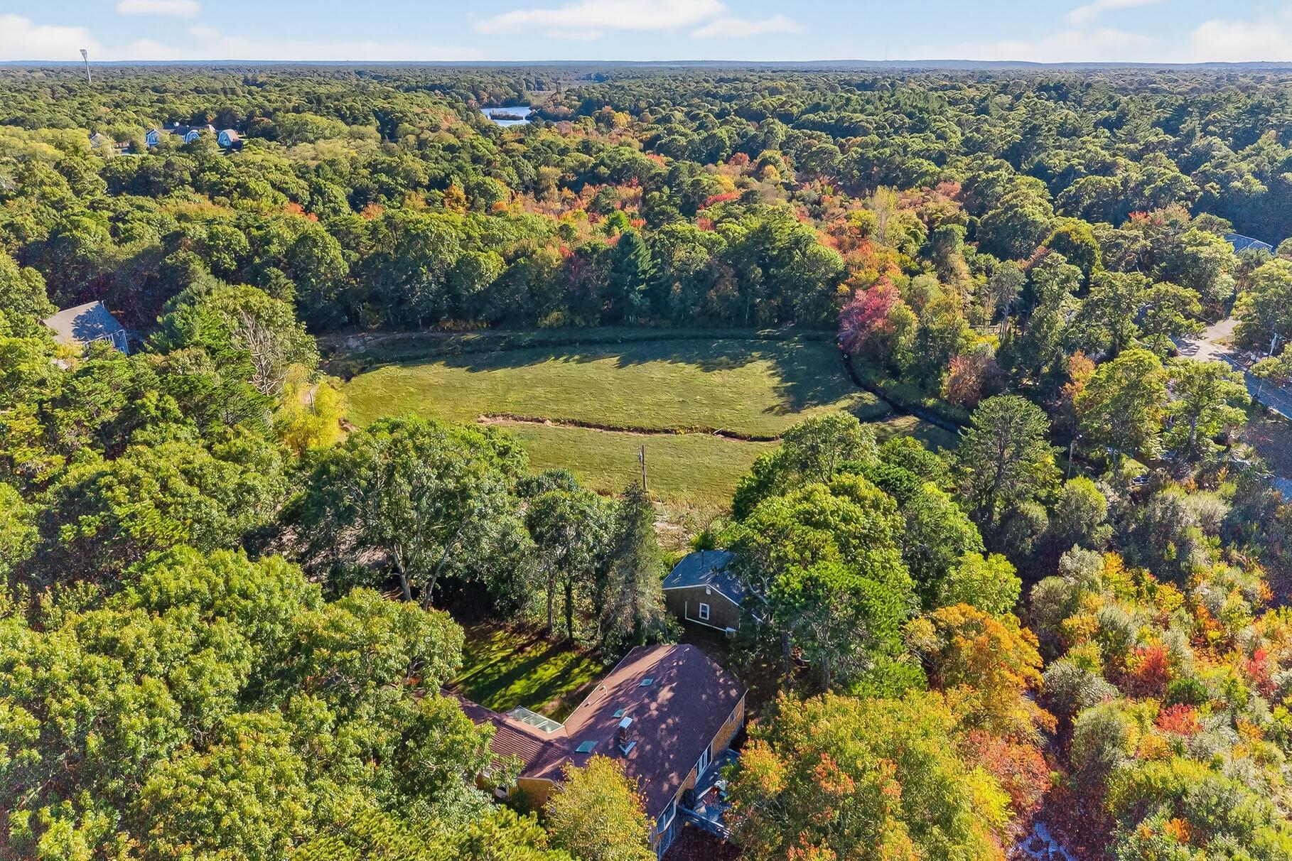 Image 1: DJI_20251010153355_0268_D