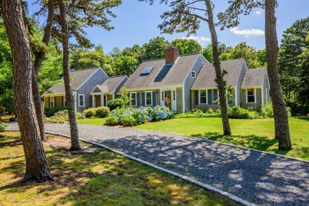 88 Indian Hill Road N