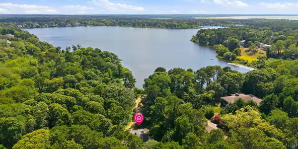 455 Kingsbury Beach Road