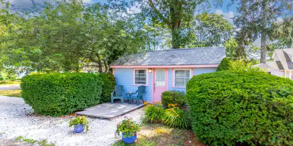 9 Bells Neck Road Unit APT 5