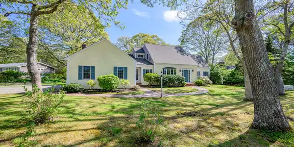 700 Riverview Drive