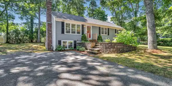 135 Scudder Avenue