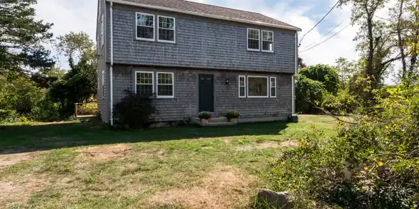 85 Huckleberry Lane