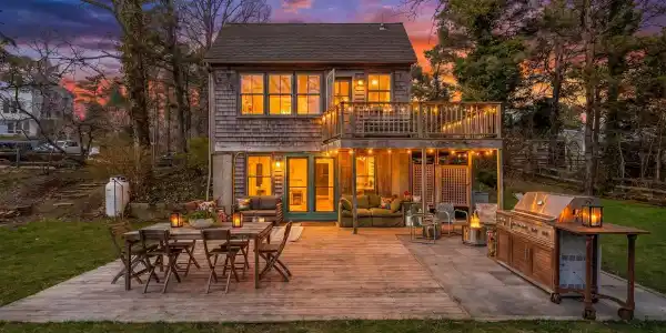 339 Coles Neck Road