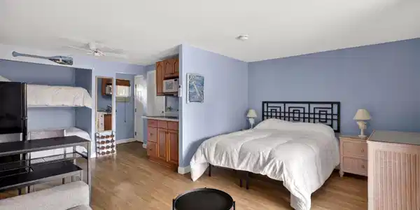 132 Shore Road Unit 15