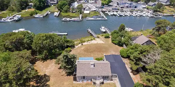 Image 3: DJI_0040