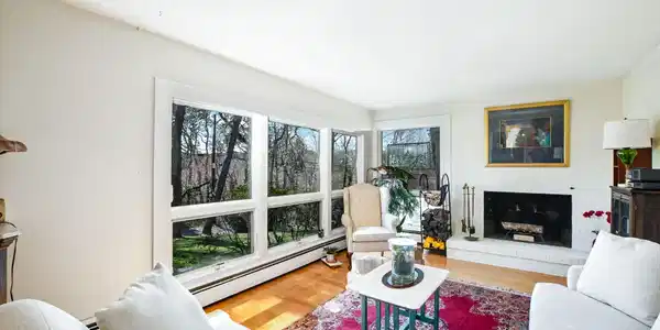 33 Lorraine Road