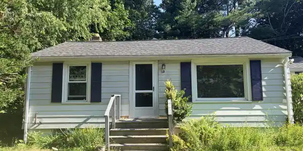 32 Paine Avenue