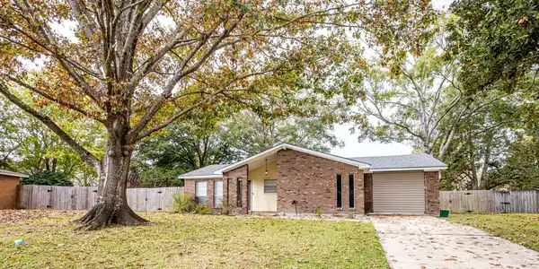111 Augustine Court