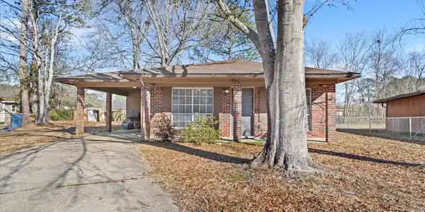 7112 Raggio Lane