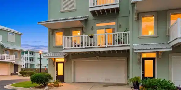 728 Beach Boulevard