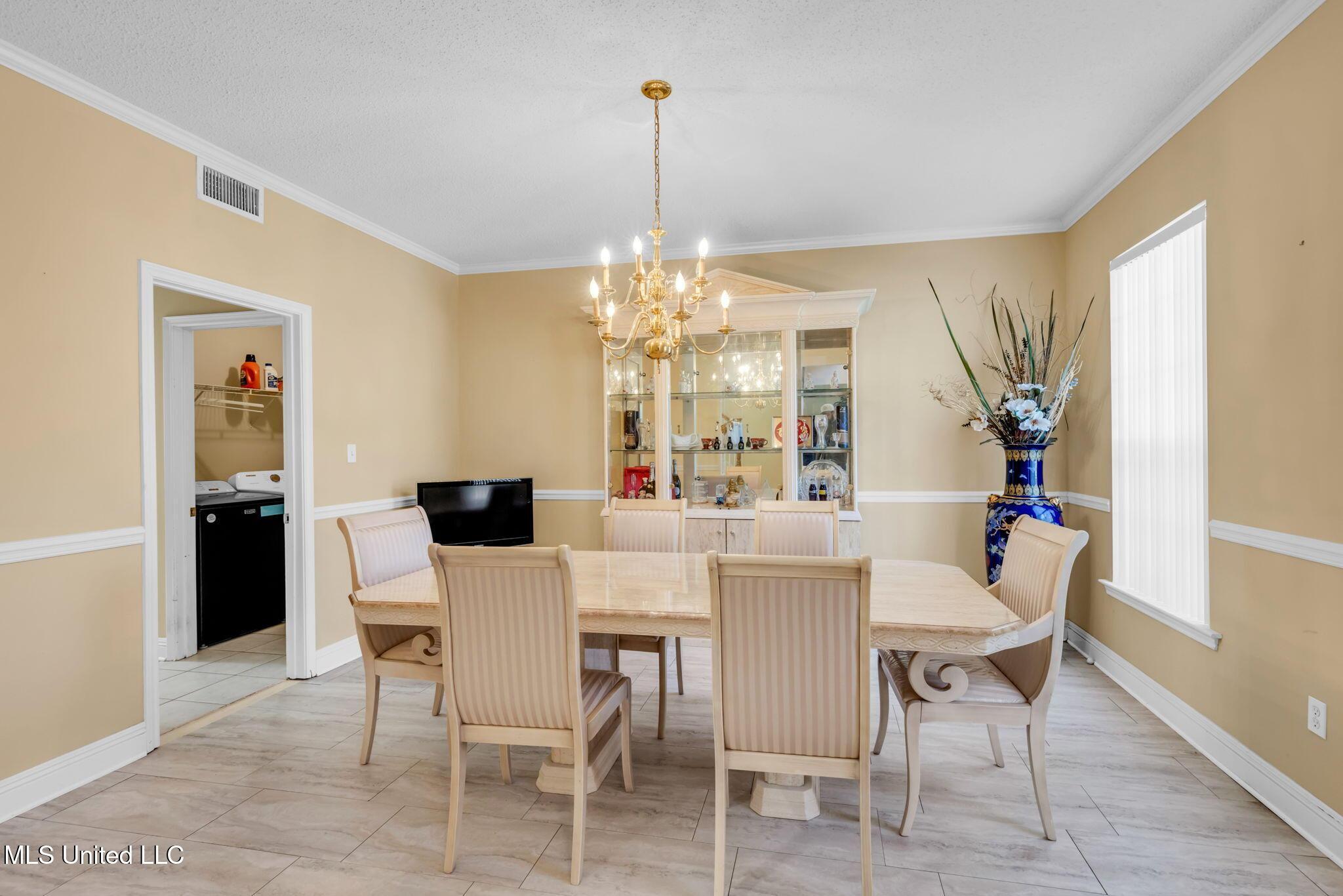Image 2: 4608 Pinehave Dr Ocean Springs, MS