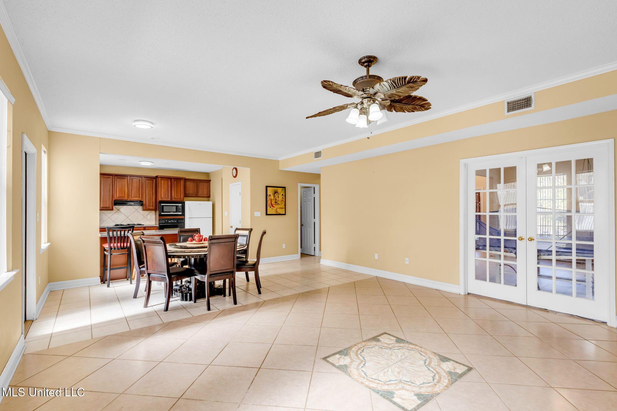 Image 3: 4608 Pinehave Dr Ocean Springs, MS