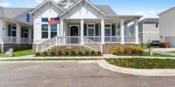 104 Whispering Oaks Drive