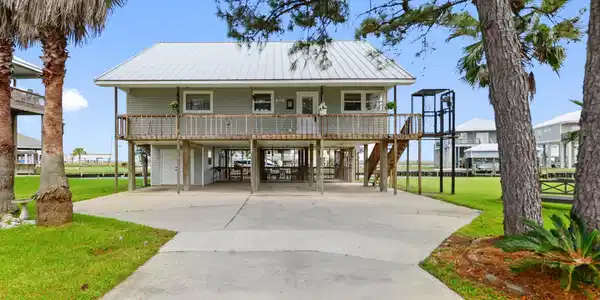 424 Riverview Drive