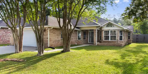 1174 Glendale Place