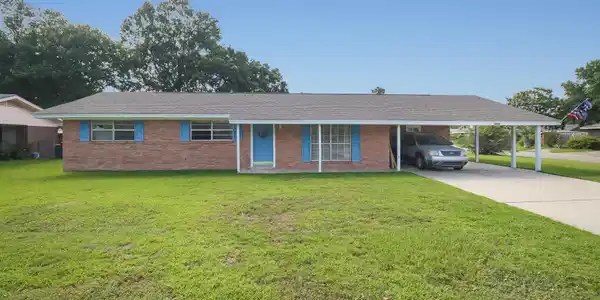 2214 Popps Ferry Rd