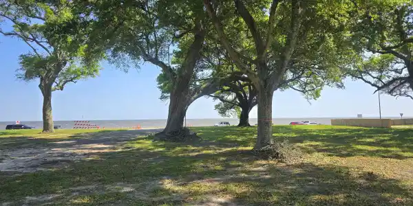 1528 Beach Drive
