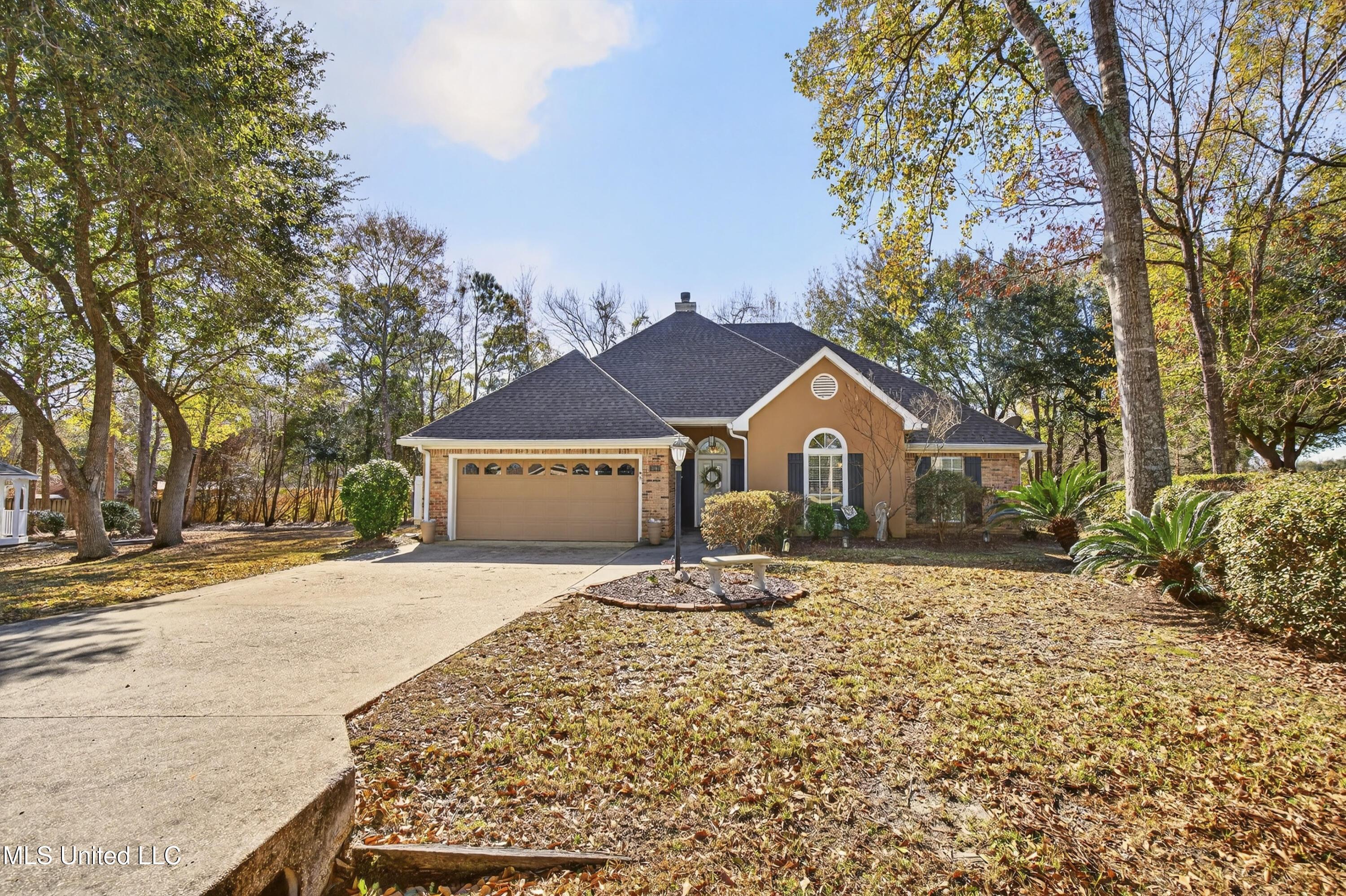 Image 1: 7941LanaiSt-1