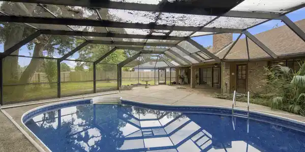 Image 3: 326 Fairview Dr Biloxi