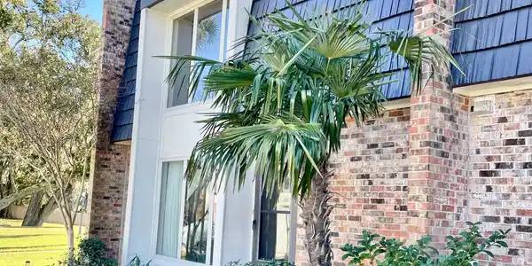 527 Front Beach Drive