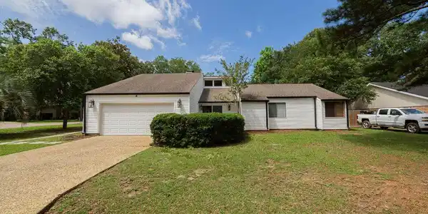 5420 E Diamondhead Drive