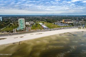 2046 Beach Boulevard