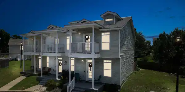 1205 Century Oaks Drive