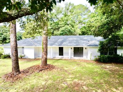 103 Braeburn Drive