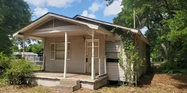 1212 Todd Avenue