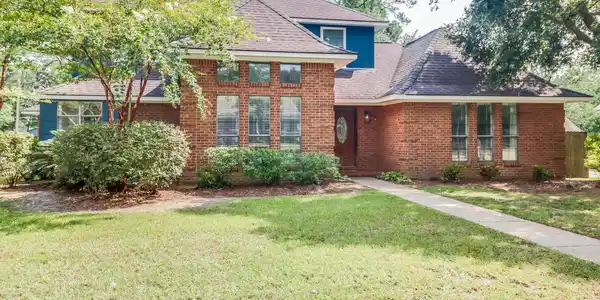 1324 Mill Circle
