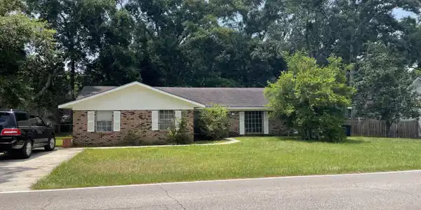 223 Halstead Road