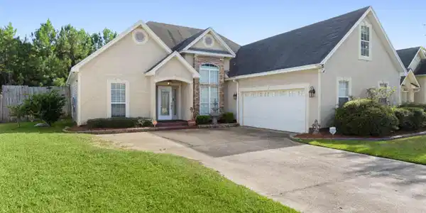 7213 Southwind Drive