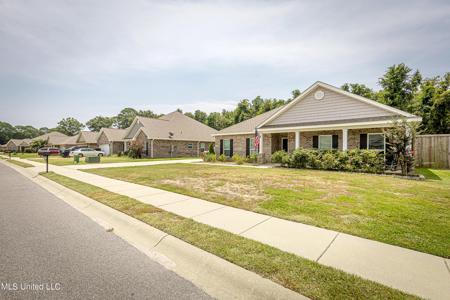 6417 Chickory Way