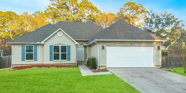 514 Royal Oak Drive