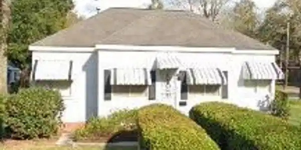 170 Saint Peter Street