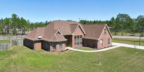 3131 Village Circle