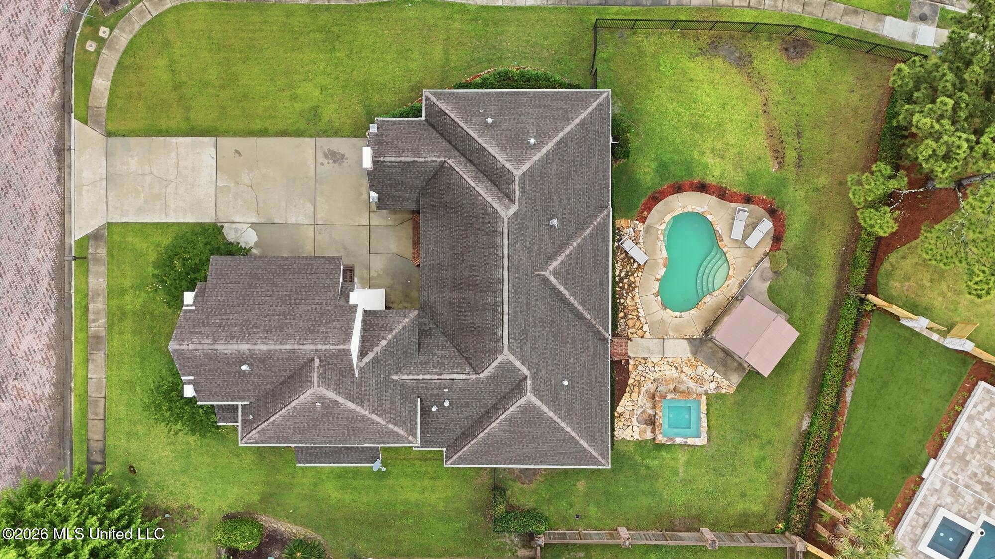 Image 4: 48_dji_20250731173644_0131_d