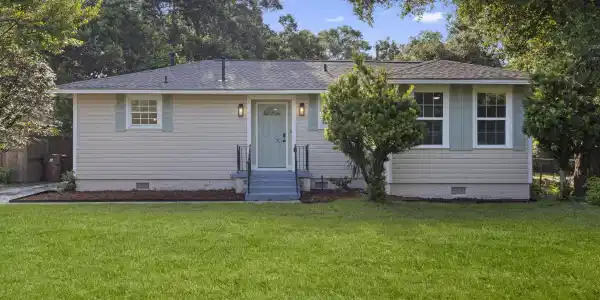 160 Balmoral Avenue