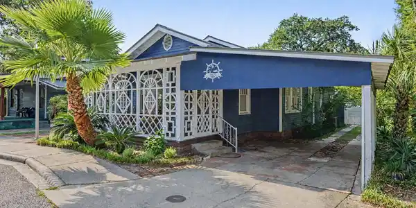 963 Schwan Court